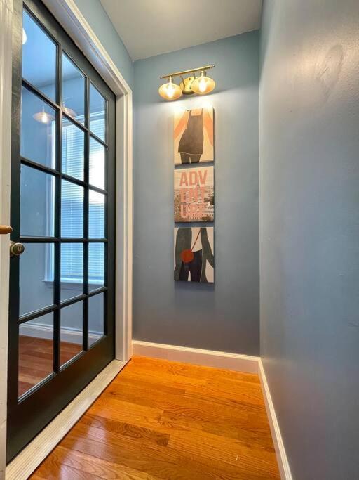 Brand New, Cozy, Modern, One-Bedroom Apartment Falls Church Eksteriør bilde